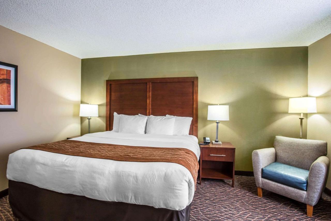 Spark By Hilton Kannapolis Bagian luar foto